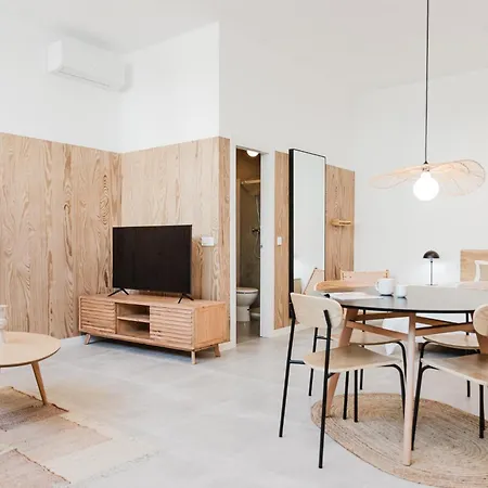 Valencia Apartments By Olala Homes Exterior photo